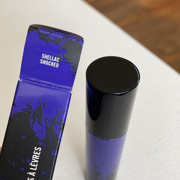 1 LEFT! Mac Patent Paint Lip Lacquer Shellac Shocked - Picture 6 of 6